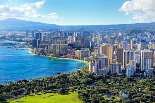 Deluxe Panoramic Mountain View Condo - 37Th Floor, Free Parking & Wifi Condo Honolulu Kültér fotó